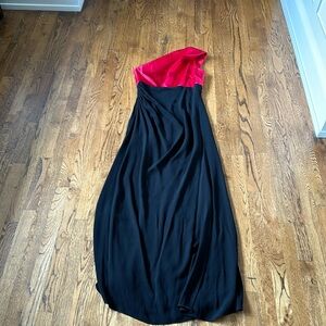 David Miester Sz10 Red and Black One Shoulder Gown